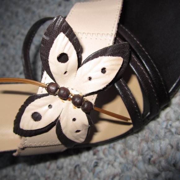 Andrew Stevens Studio Butterfly Heeled Sandal - Picture 8 of 10